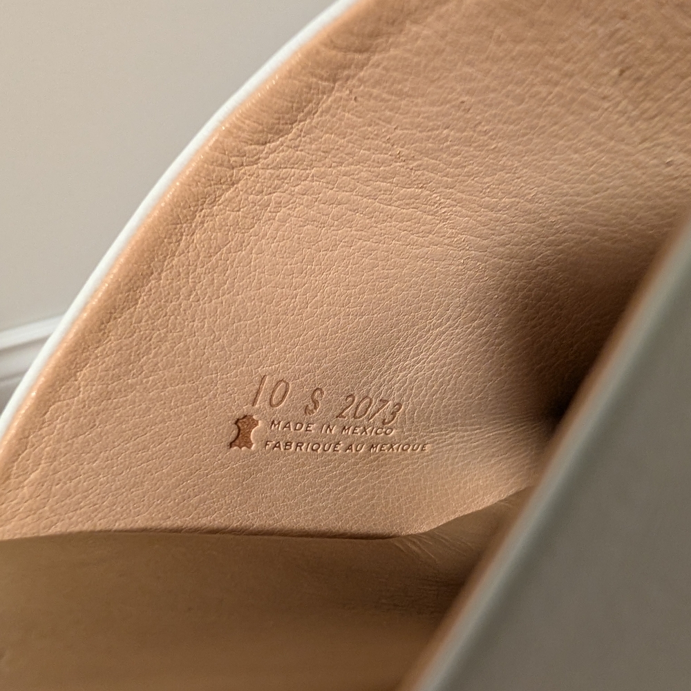 Poppy Barley limited edition The West Coast Clog in White - Picture 2 of 4